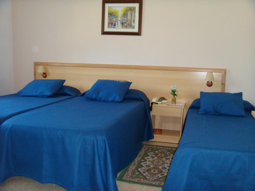 Hostal Casa Joan San Lorenzo de Morunys Rum bild